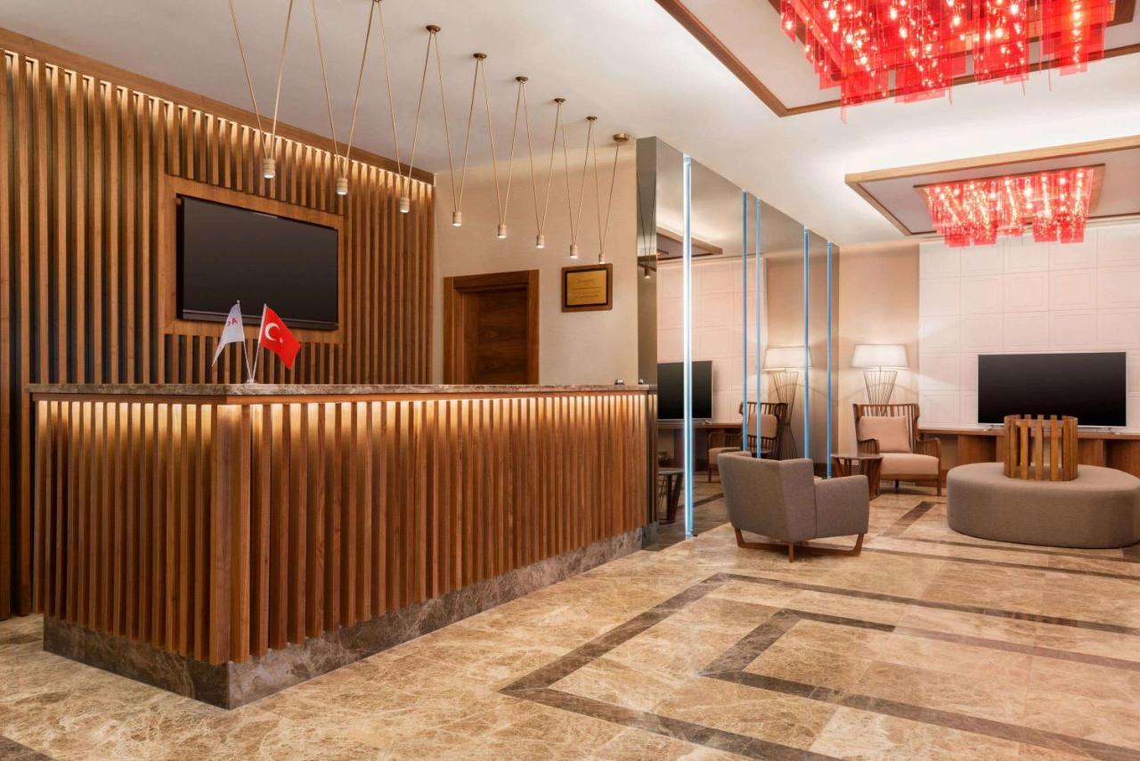 Hotel Ramada By Wyndham Nigde Esterno foto