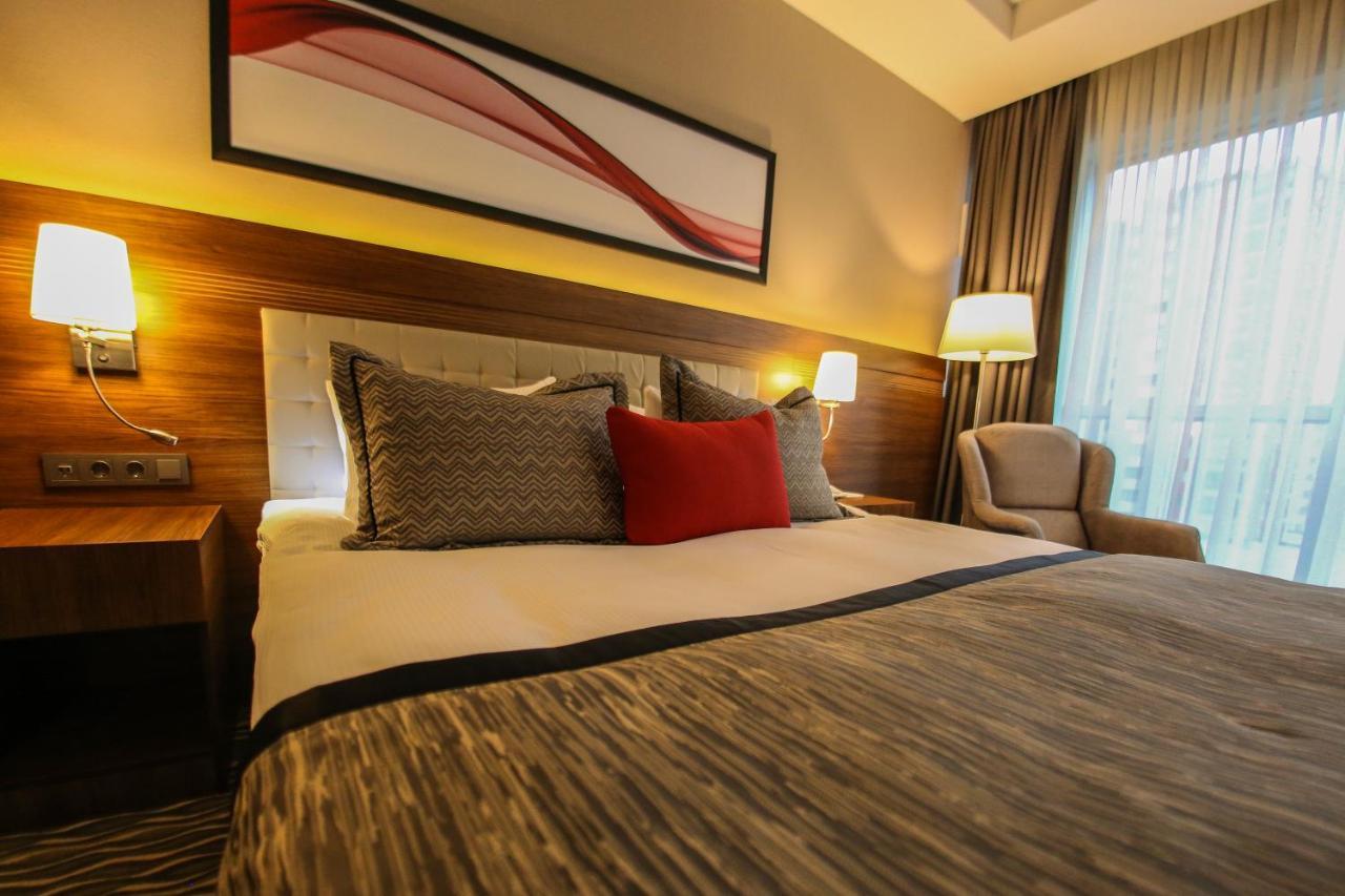 Hotel Ramada By Wyndham Nigde Esterno foto