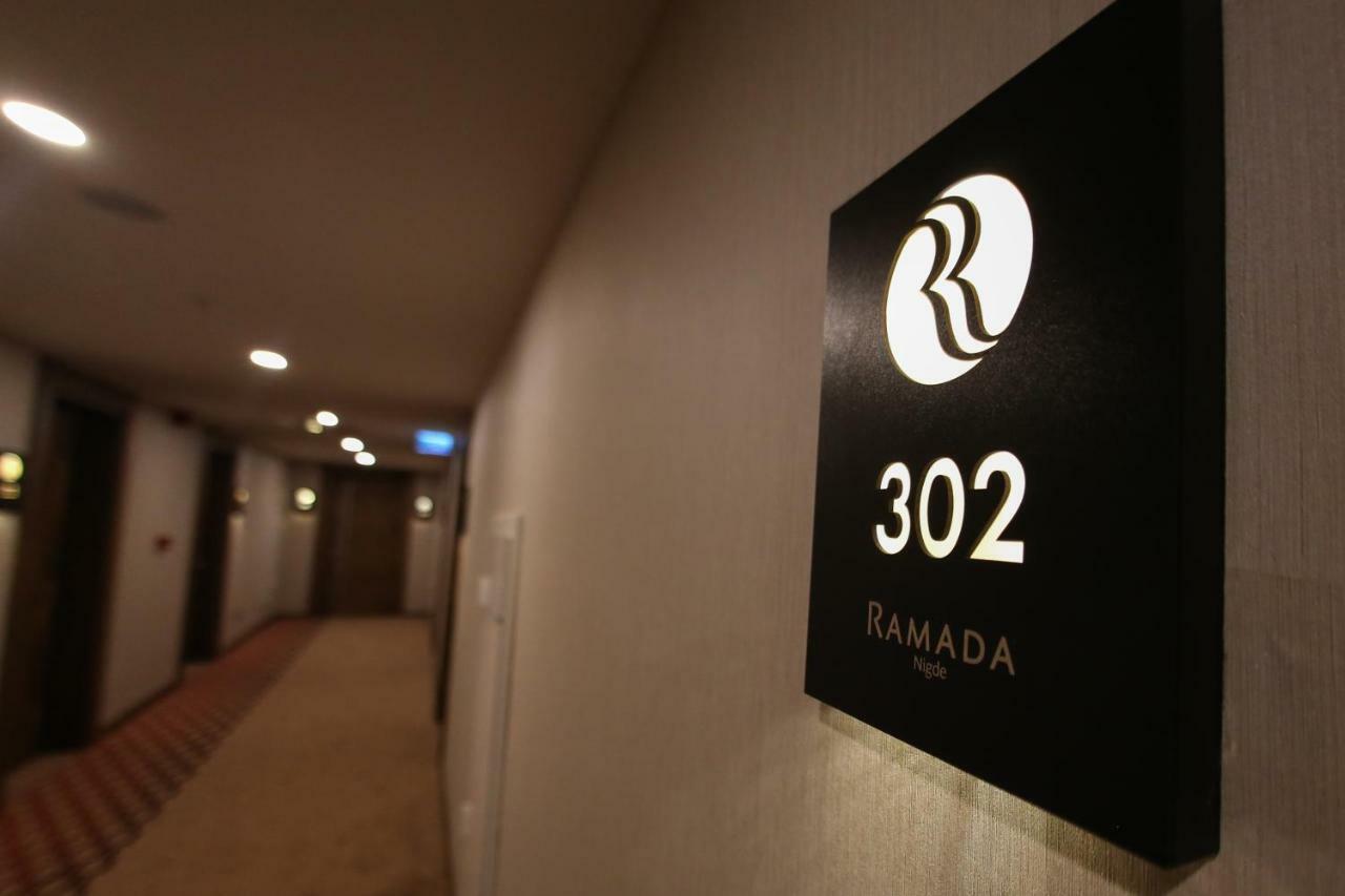 Hotel Ramada By Wyndham Nigde Esterno foto