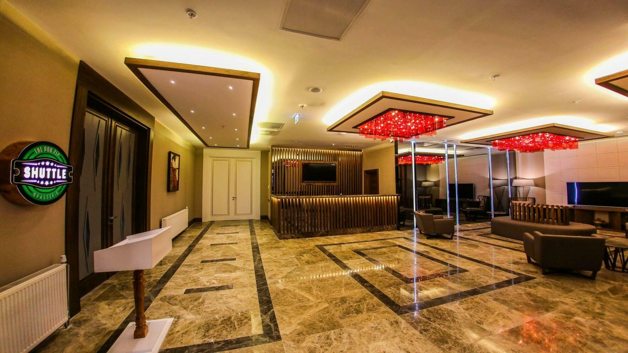 Hotel Ramada By Wyndham Nigde Esterno foto